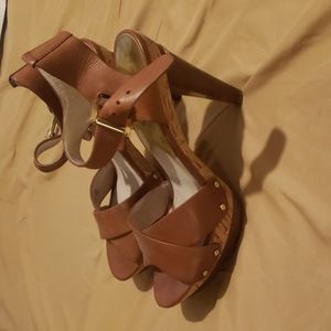Michael Kors brown/cork heels